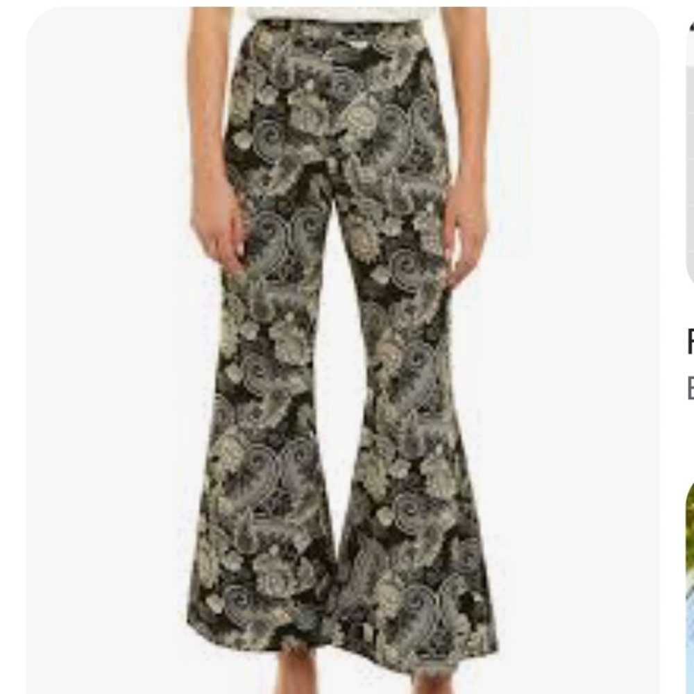 Flair The Label Danielle Paisley Floral Wide Leg Flare Pants Black Gray Size M